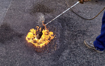 Saxmundham flat roofing repairs